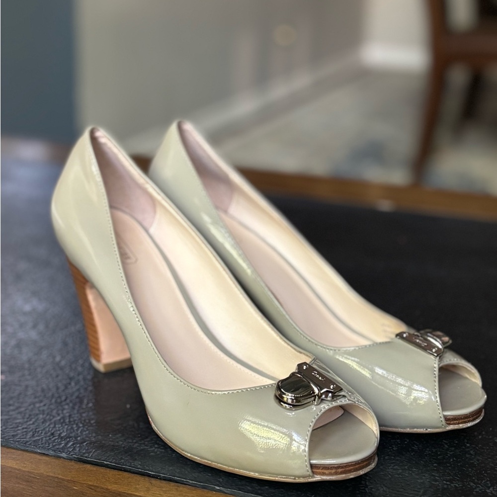 Elegant COACH Cream Peep-Toe Heels